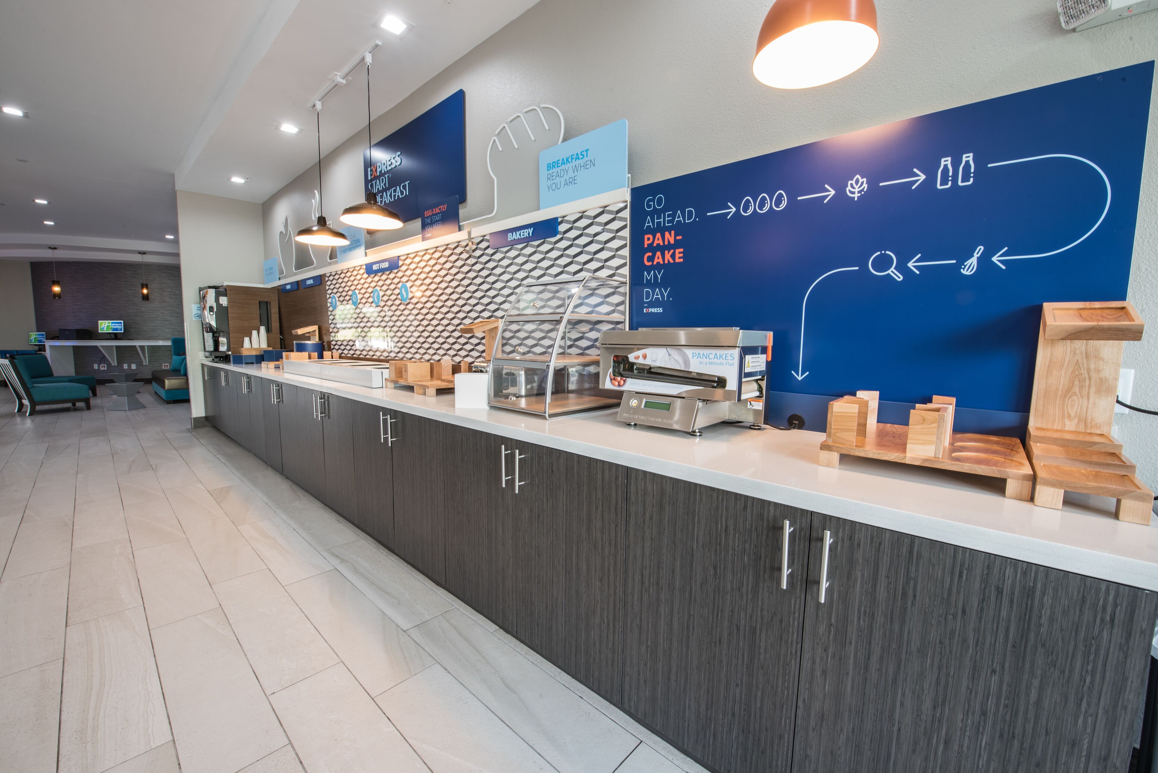 free daily on-the-go breakfast