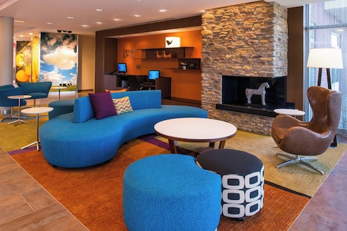 Fairfield Inn and Suites by Marriott Akron Stow