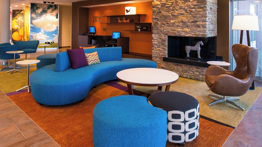 Fairfield Inn and Suites by Marriott Akron Stow