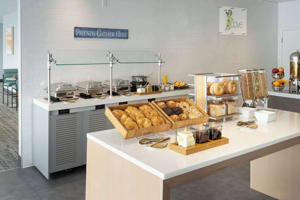 Daily cooked-to-order breakfast for a fee