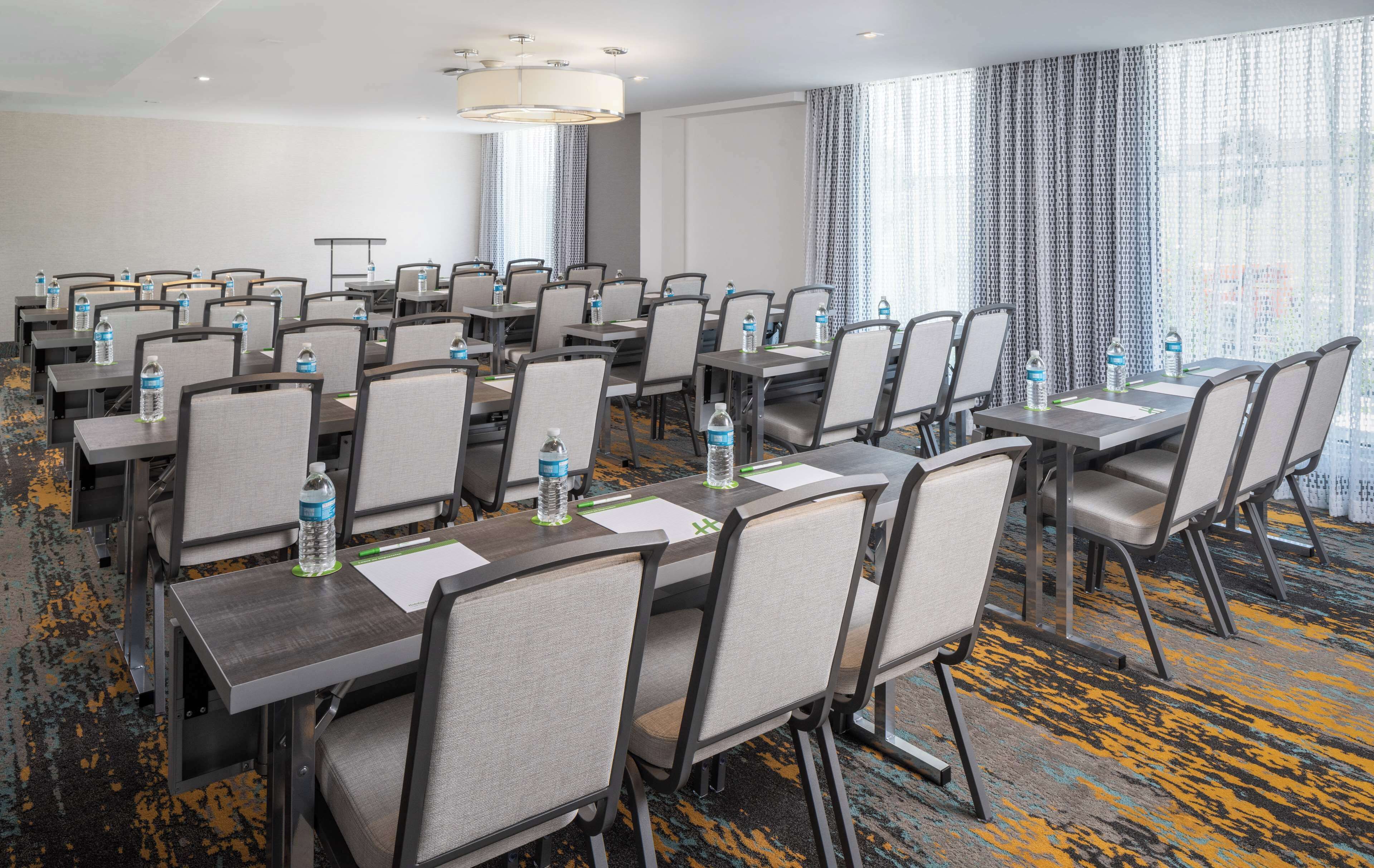 Photo - DoubleTree by Hilton Miami North I-95