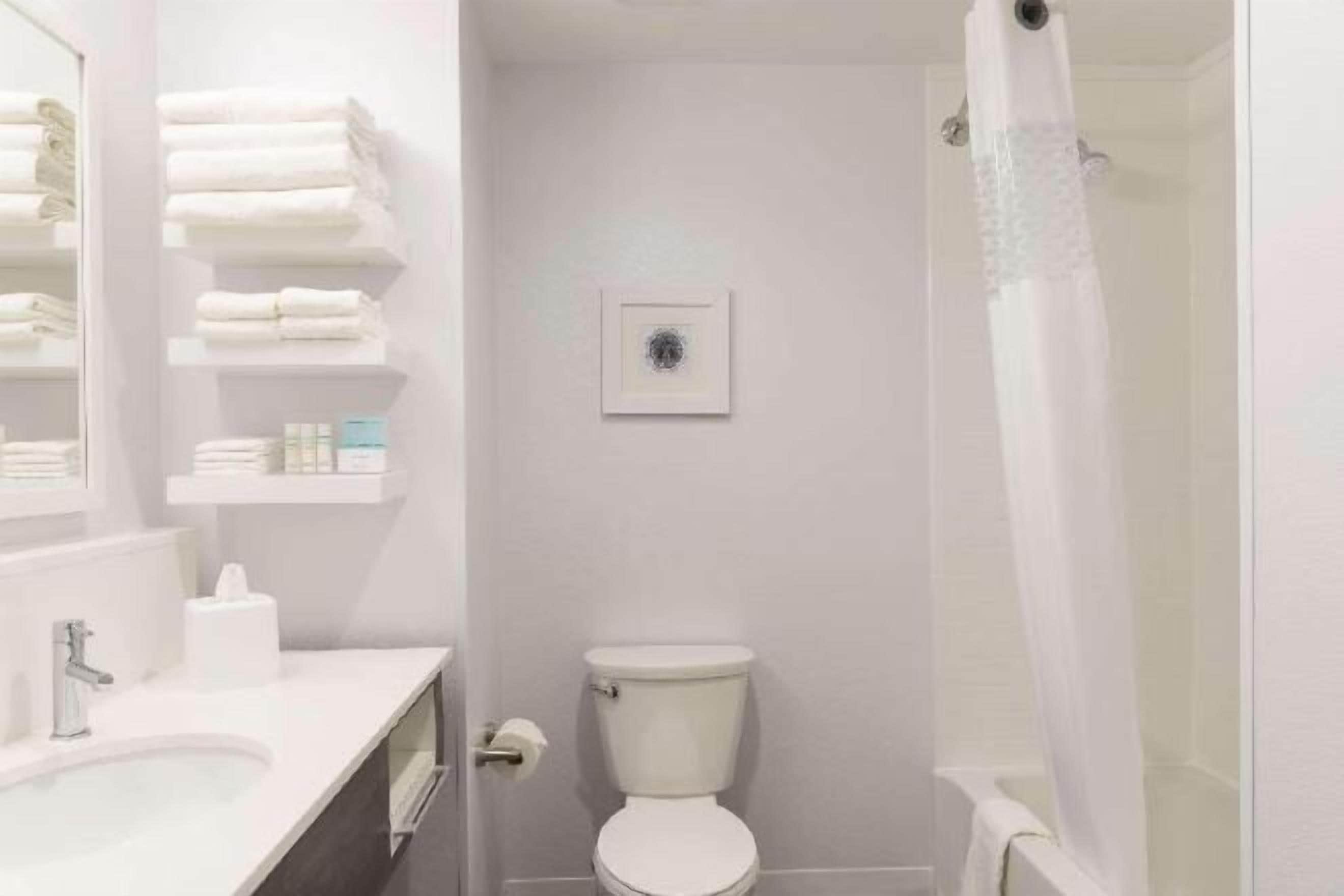 Bathroom | Hair dryer, towels