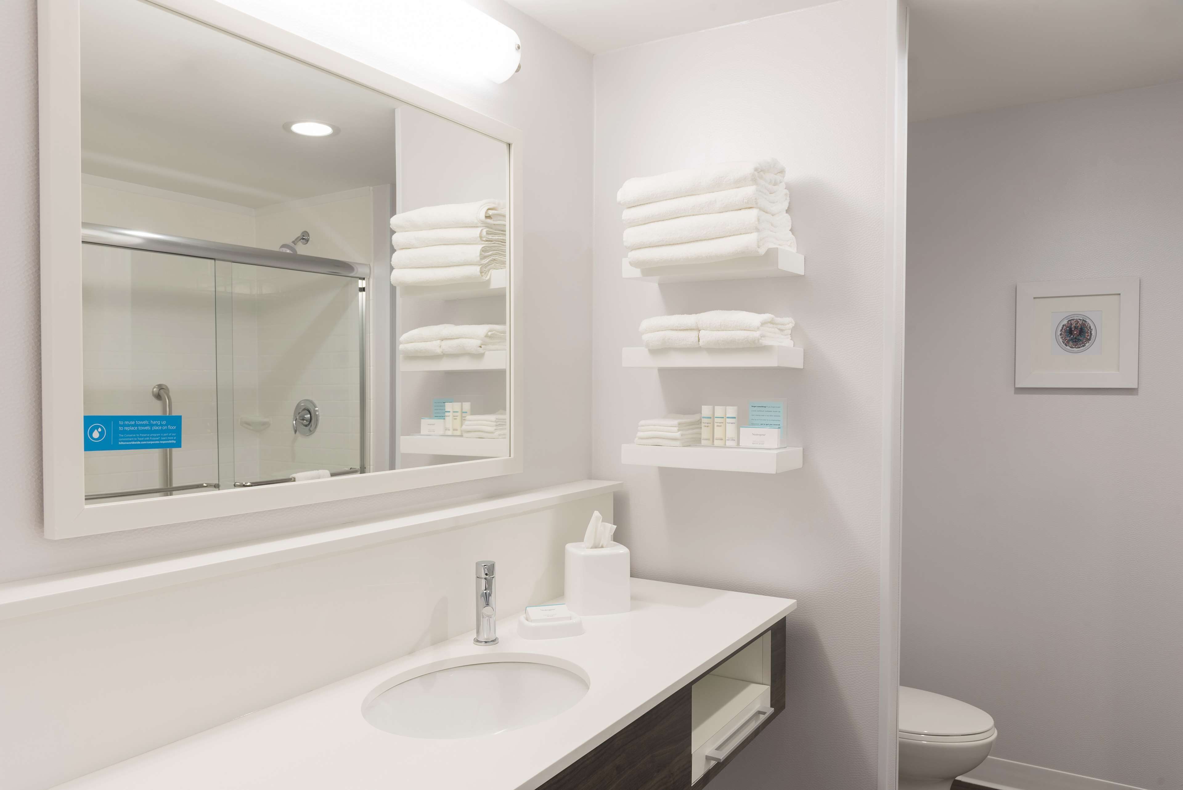 Photo - Hampton Inn & Suites by Hilton Chicago Schaumburg IL