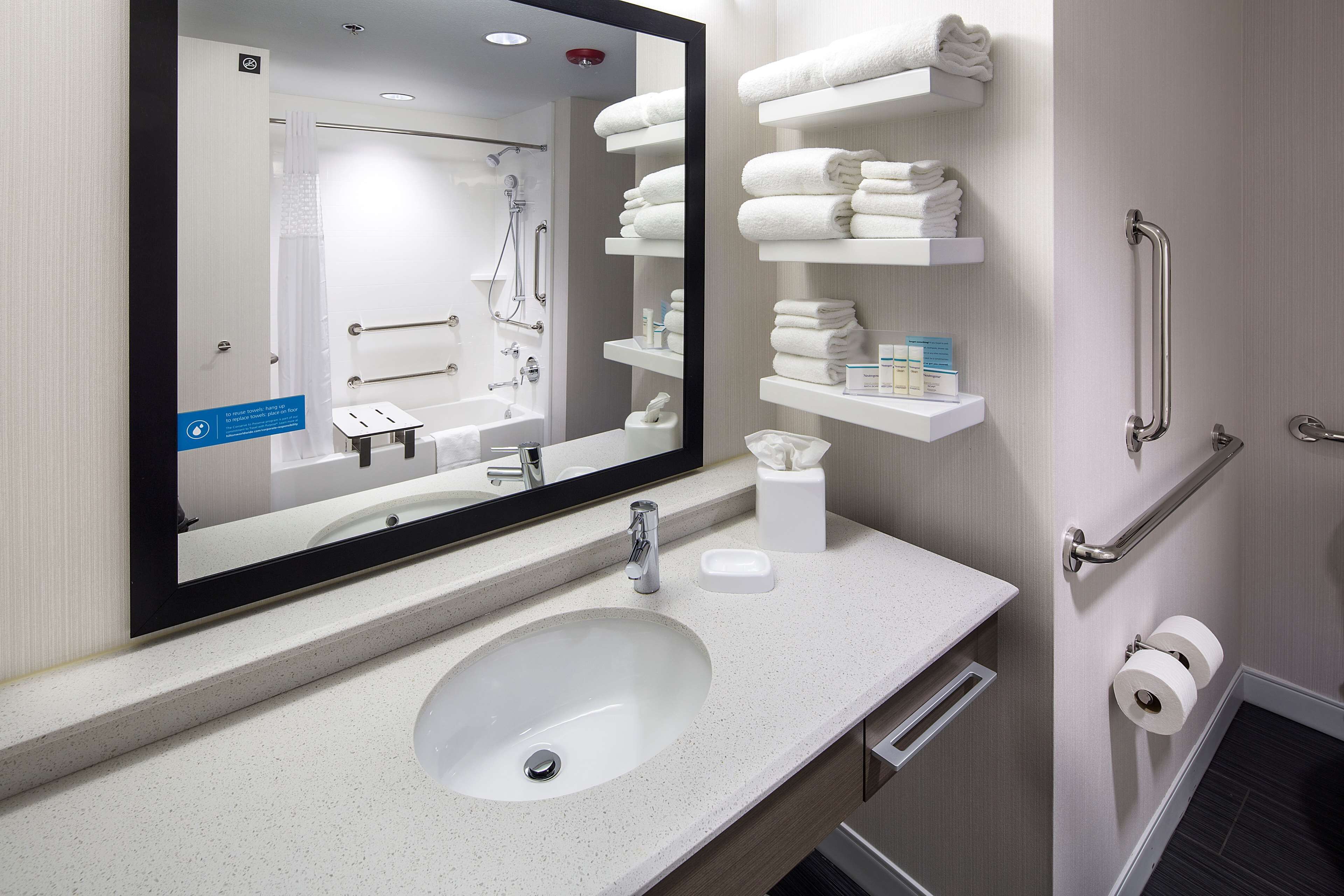 studio, 1 king bed, accessible, non smoking (roll in shower) | bathroom | combined shower/bathtub, free toiletries, hair dryer, towels