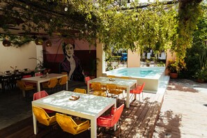 Daily English breakfast for a fee - San Trópico Boutique Hotel & Peaceful Escape (Puerto Vallarta)