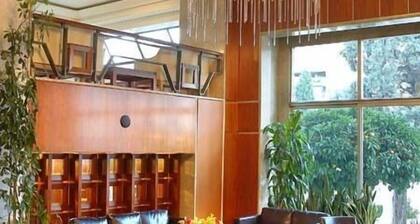 Samaras Hotel