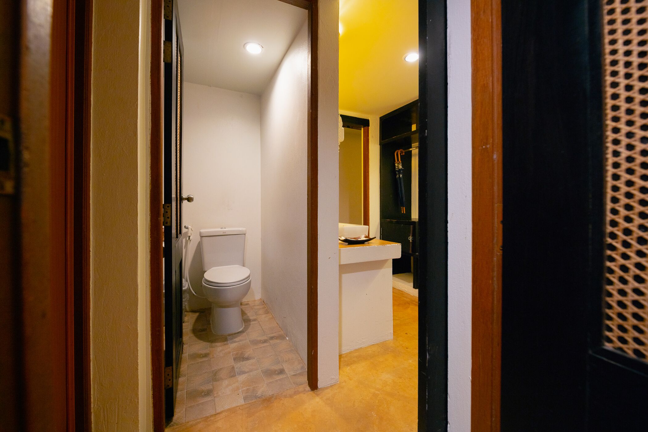 baan sod sai thani pool (villa)  | bathroom | shower, free toiletries, hair dryer, bidet