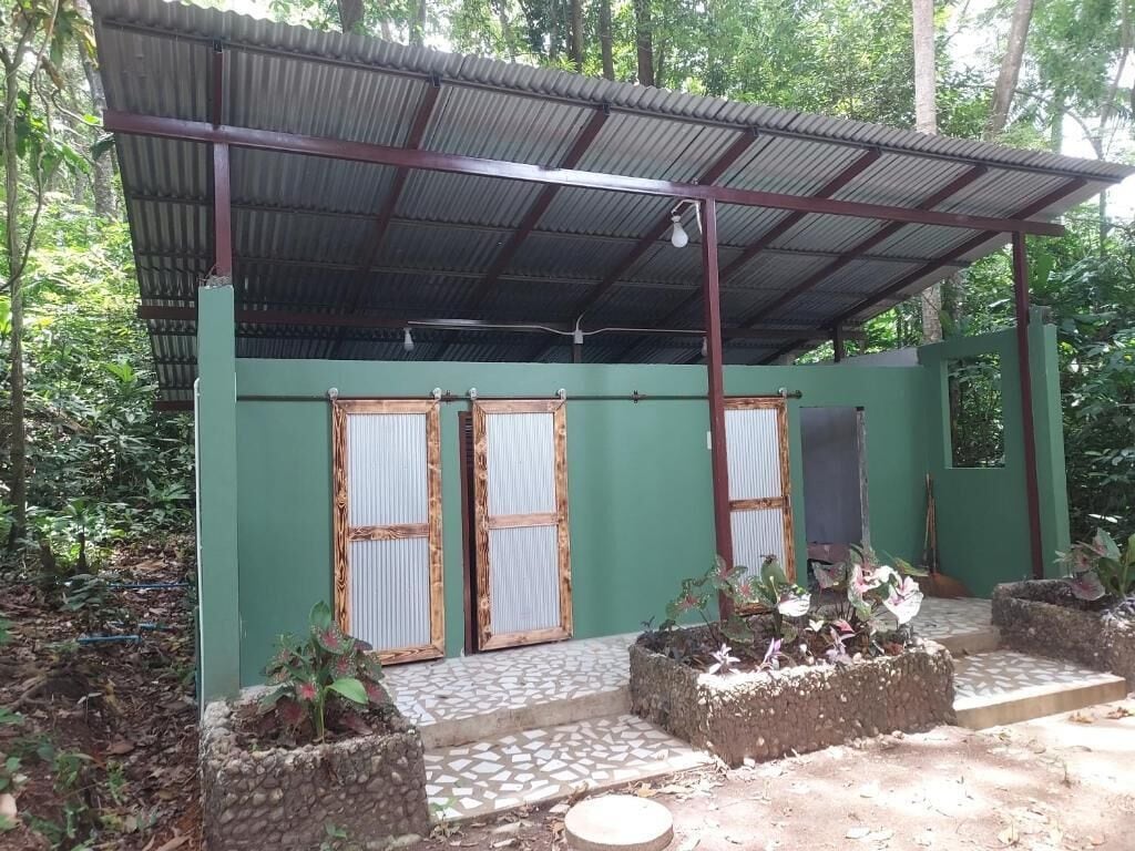 Castaway room with Twin bed | Bathroom | Hair dryer, towels, soap, shampoo