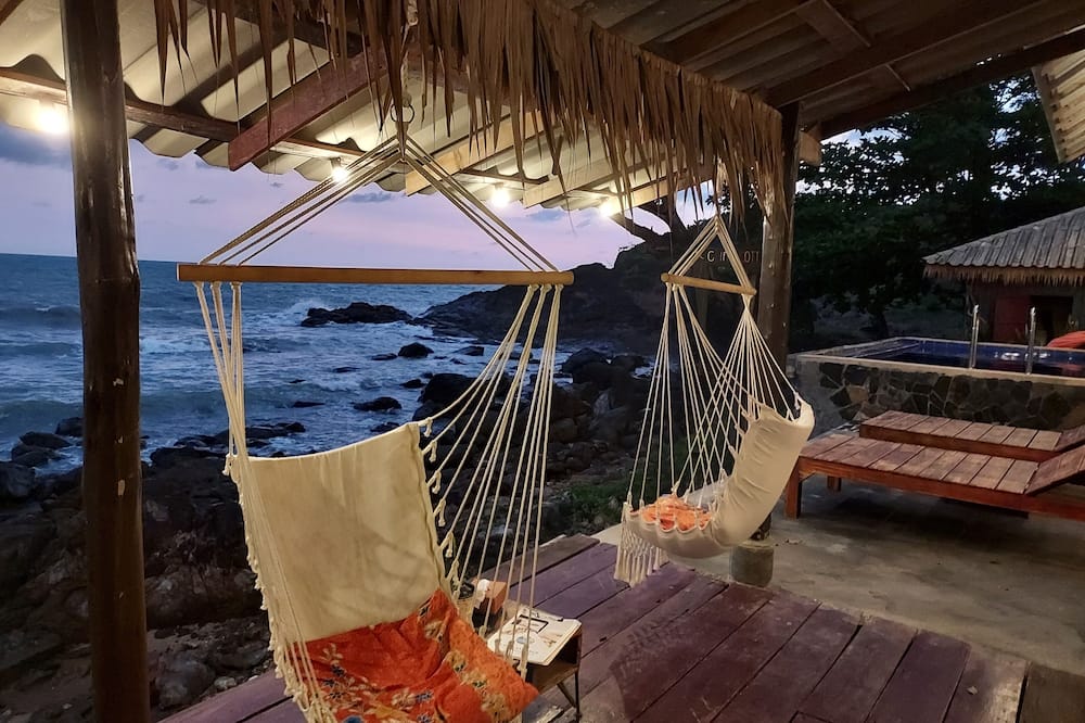Cliff Cottage Resort