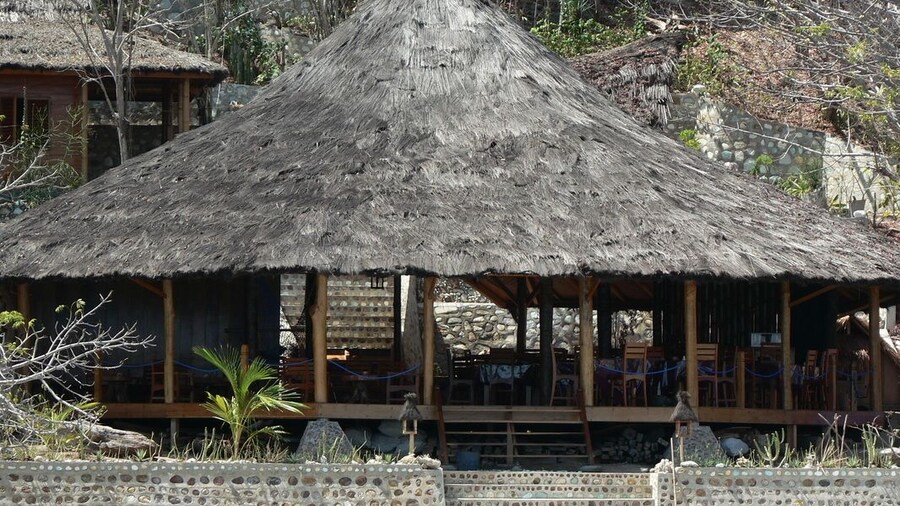 Waecicu Eden Beach Hotel