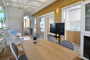 Executive Mobile Home | Terrace/patio