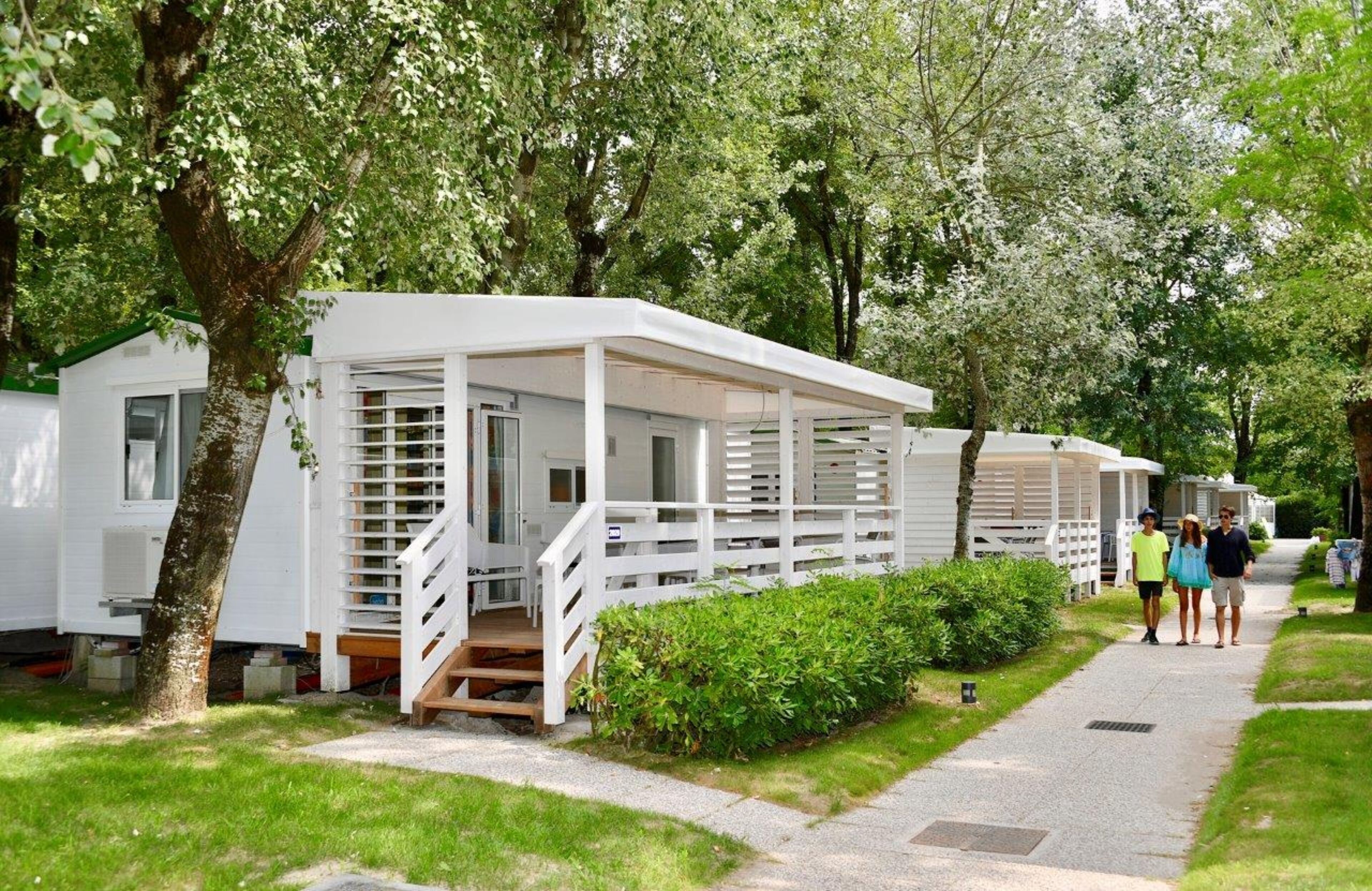 Casa mobile, 2 camere da letto, vista giardino (Large) | Vista dalla camera