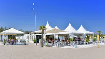 Bar sulla spiaggia