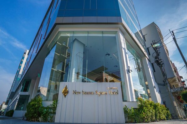 Exterior - New Season Square Hotel (Hat Yai)
