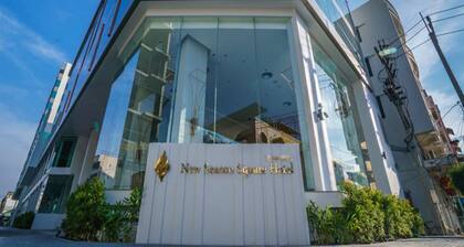 New Season Square Hotel