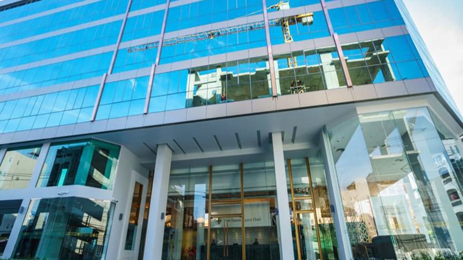New Season Square Hotel