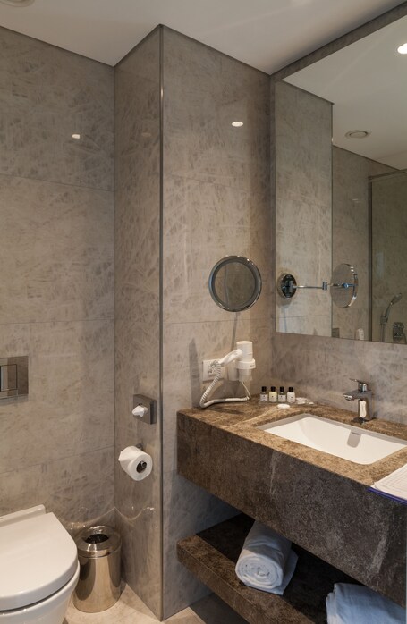 Wish More Hotel Istanbul - Image 81