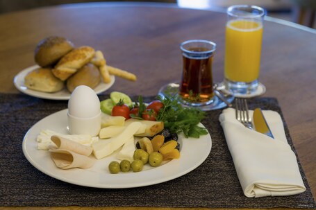 Wish More Hotel Istanbul - Image 44