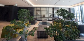 Lobby sitting area - Wish More Hotel Istanbul (Istanbul)