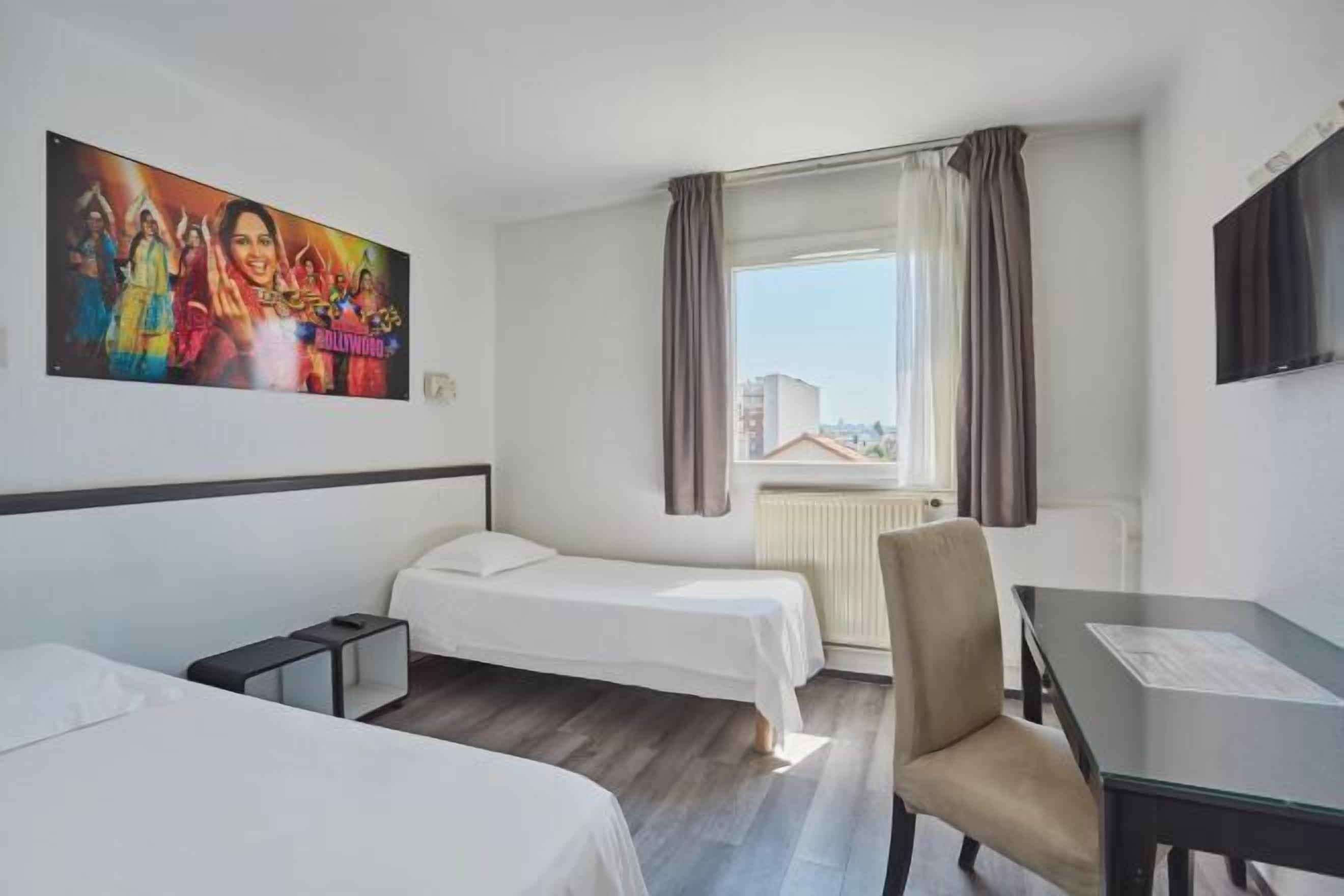 In-room safe, individually decorated, desk, laptop workspace