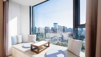 City View Deluxe twin-bed Room | Minibar, in-room safe, desk, blackout drapes