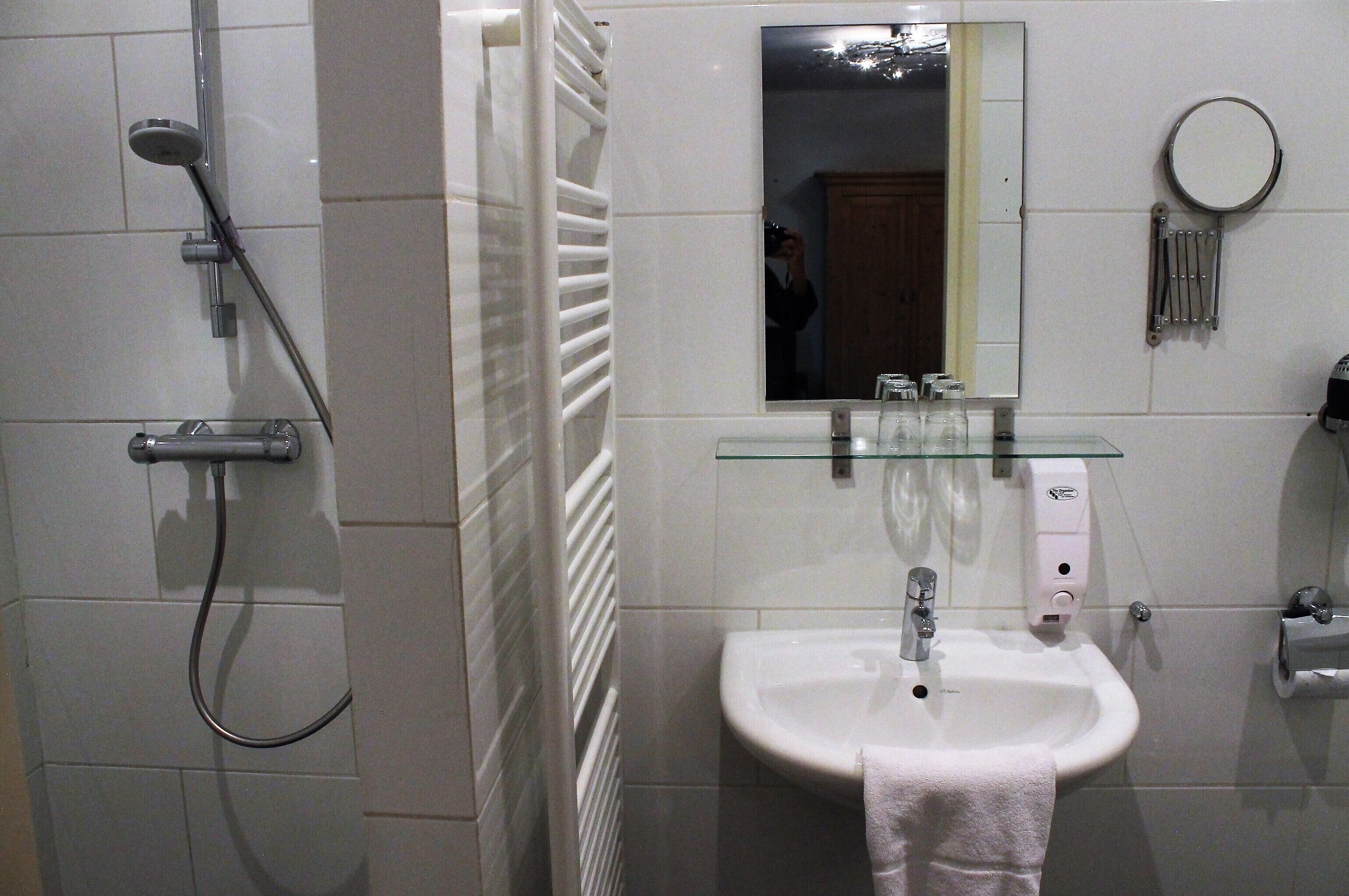 standard double room, 2 single beds, terrace, garden view | bathroom | shower, free toiletries, hair dryer, towels