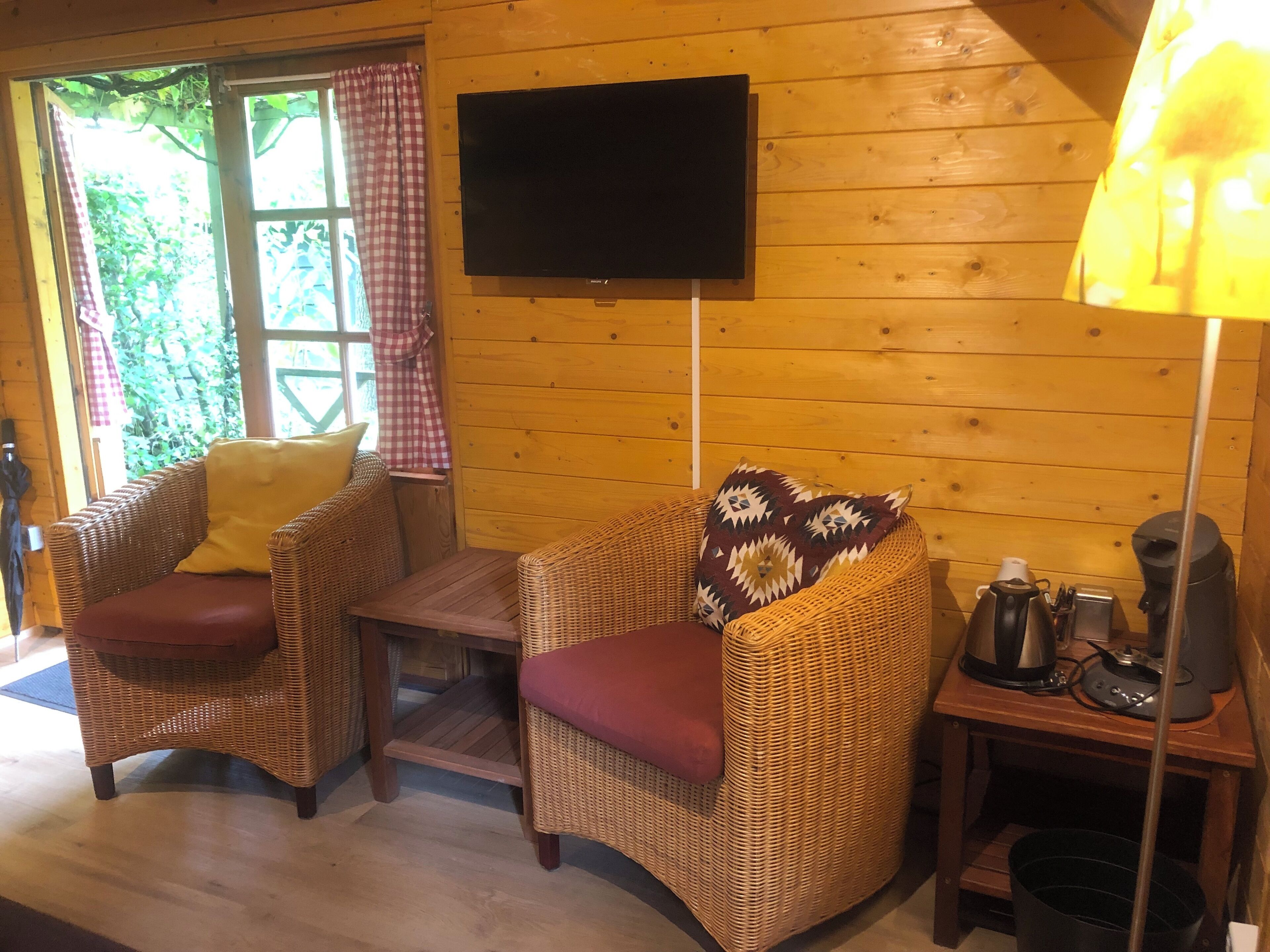 romantic double room, 1 bedroom, patio, garden area | 1 bedroom, hypo-allergenic bedding, minibar, individually decorated