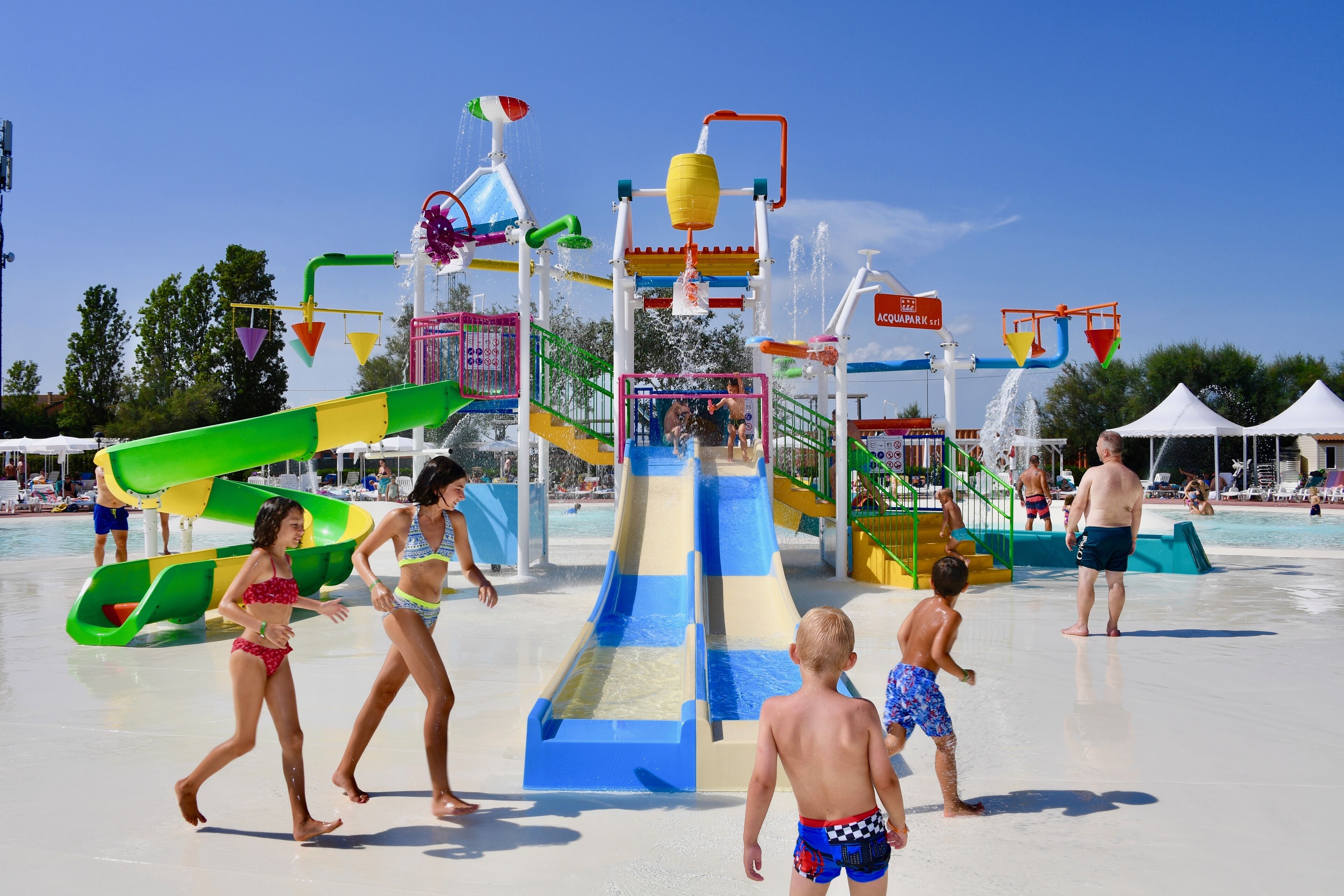 Seasonal outdoor pool, open 9:00 AM to 7:00 PM, pool umbrellas