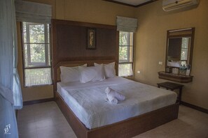 Minibar, skrivebord, barnesenger og ekstrasenger (mot et tillegg)