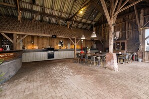 Área de parrilladas y picnic