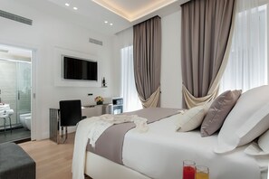 Superior Room, Balcony | Premium bedding, memory foam beds, minibar, in-room safe