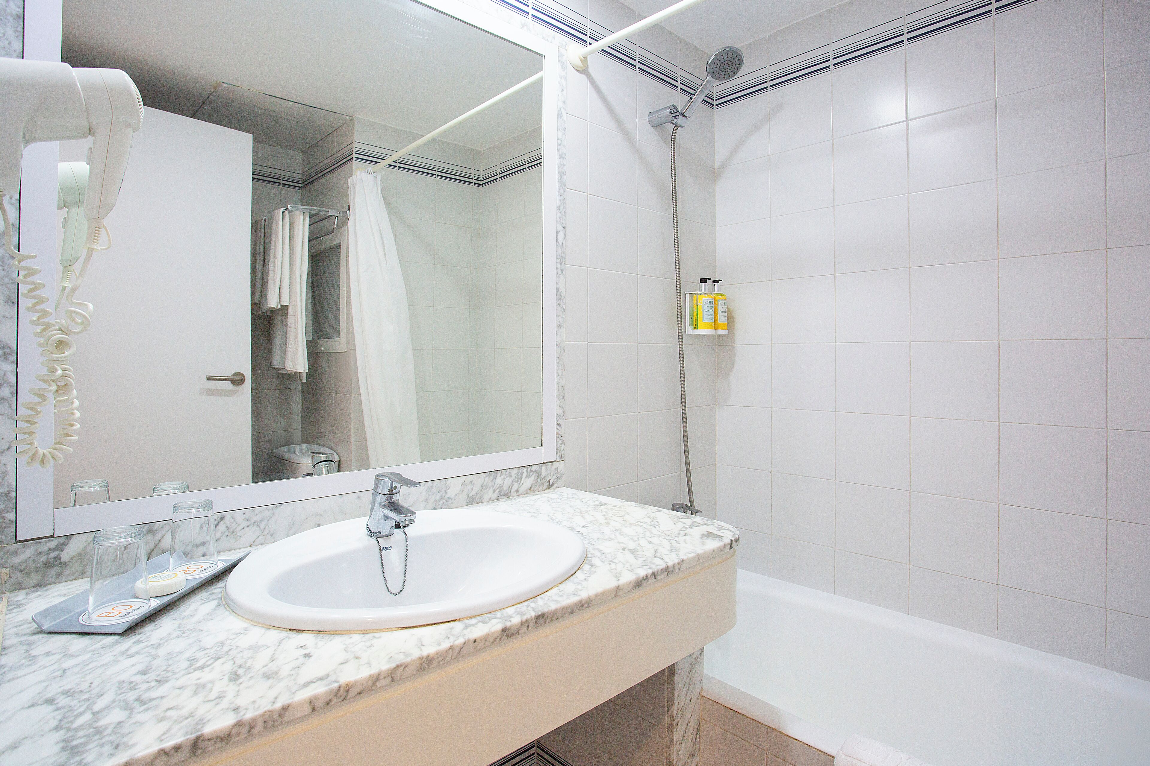 Photo - BQ Sarah -Adults Only