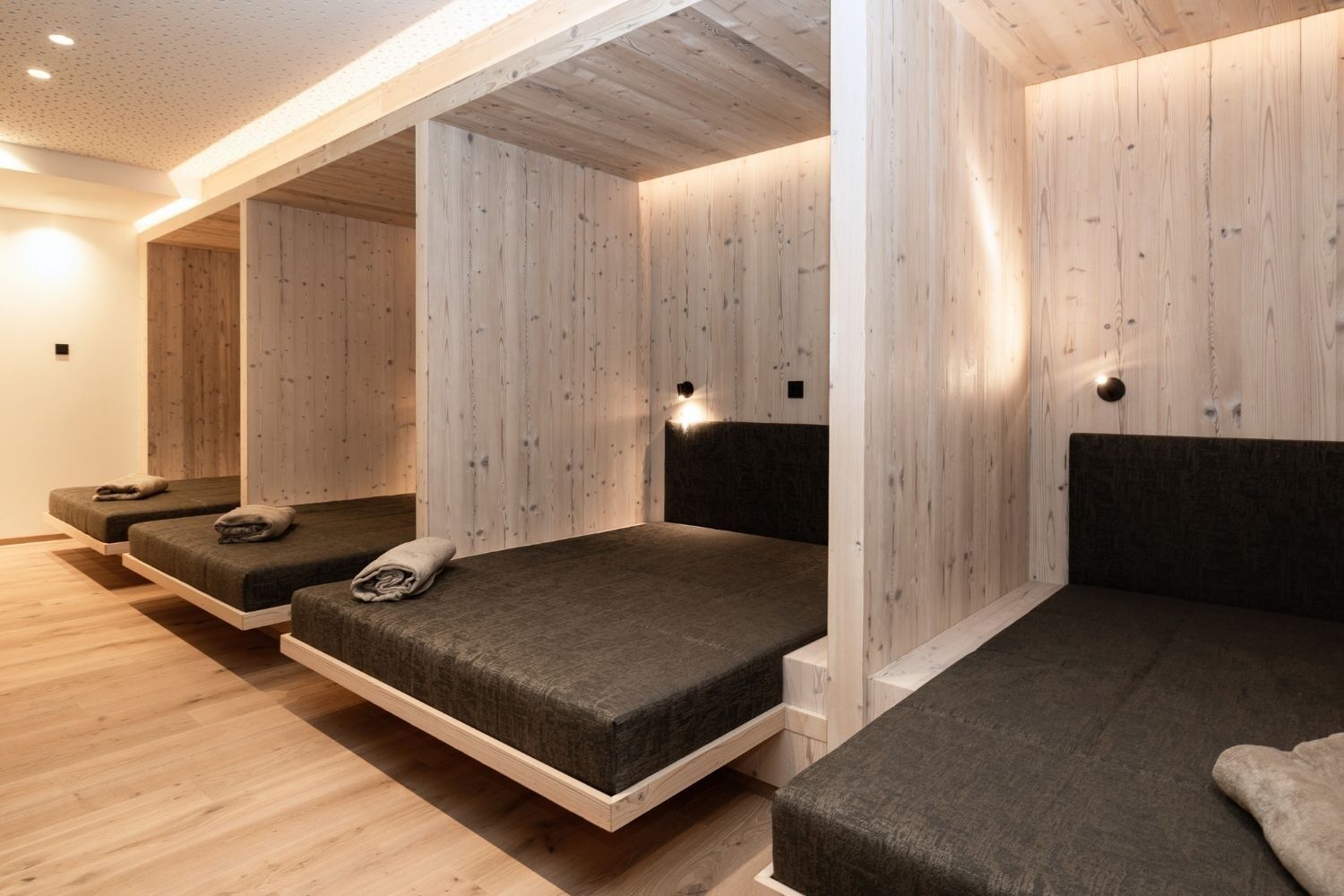 Sauna seca, hidroterapia