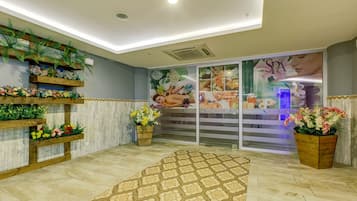 Behandlingsrom for par, badstue, boblebad, dampbad og tyrkisk bad/hamam