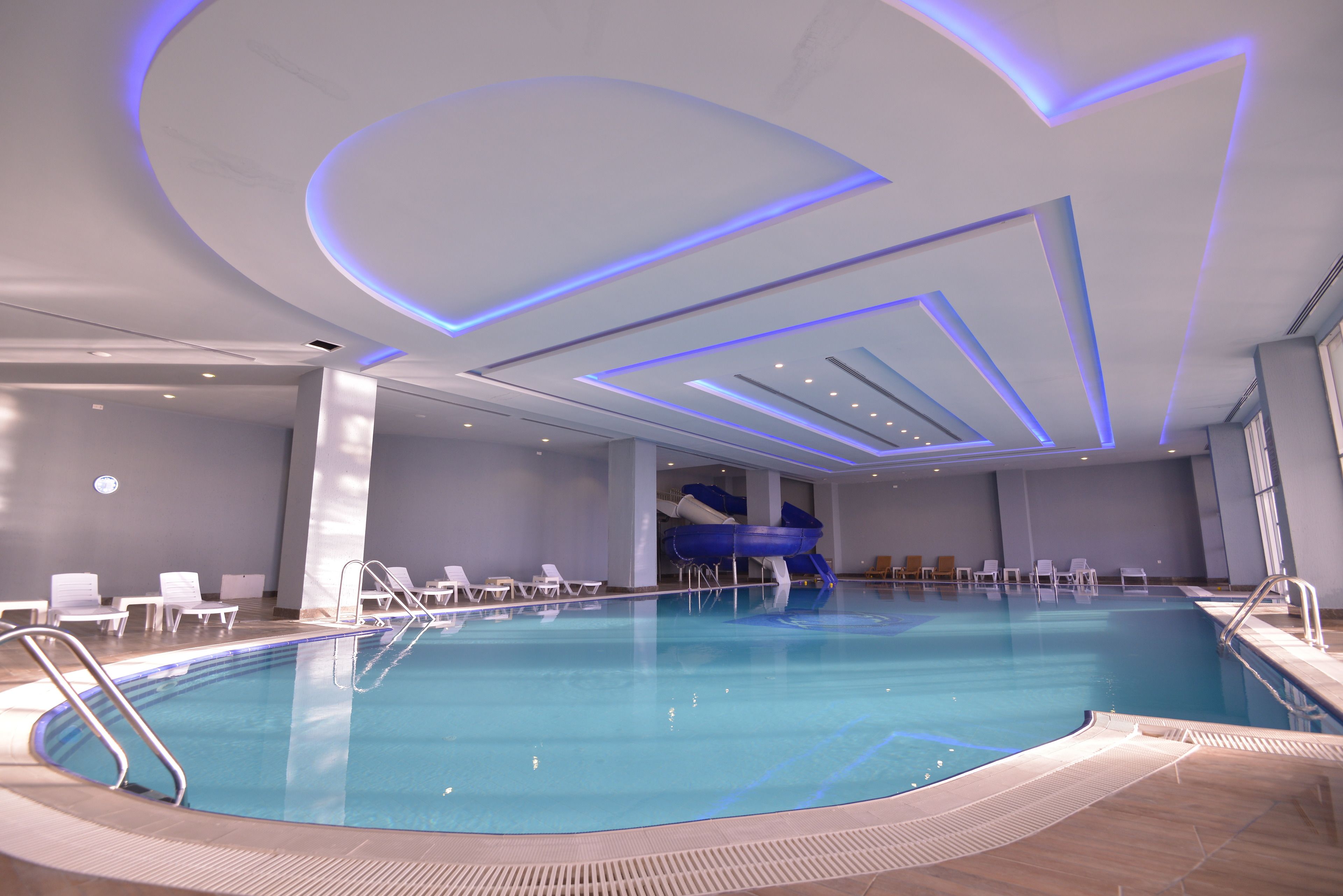 2 indoor pools, 2 outdoor pools, pool umbrellas, pool loungers