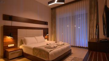 1 chambre, coffres-forts dans les chambres, bureau