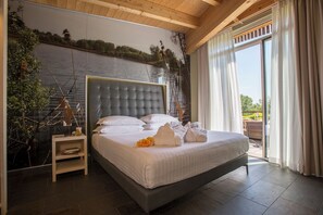 Suite, 2 Bedrooms, Lake View