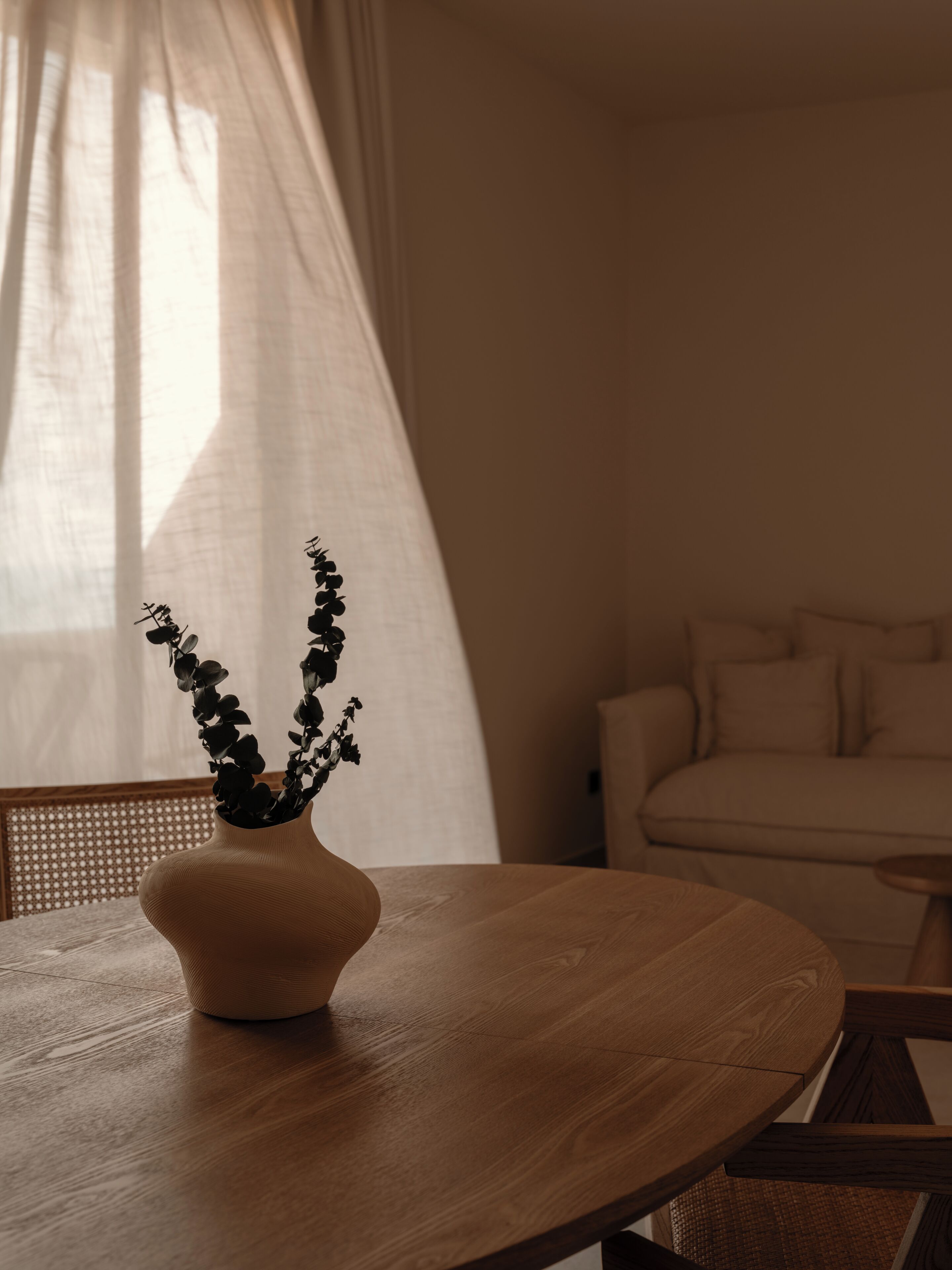 Deluxe-Suite, Balkon, Meerblick | Wohnbereich | Flachbildfernseher