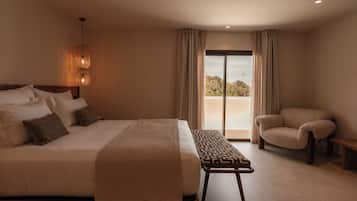 Superior Double Room, Balcony, Sea View | Premium bedding, down comforters, minibar, in-room safe
