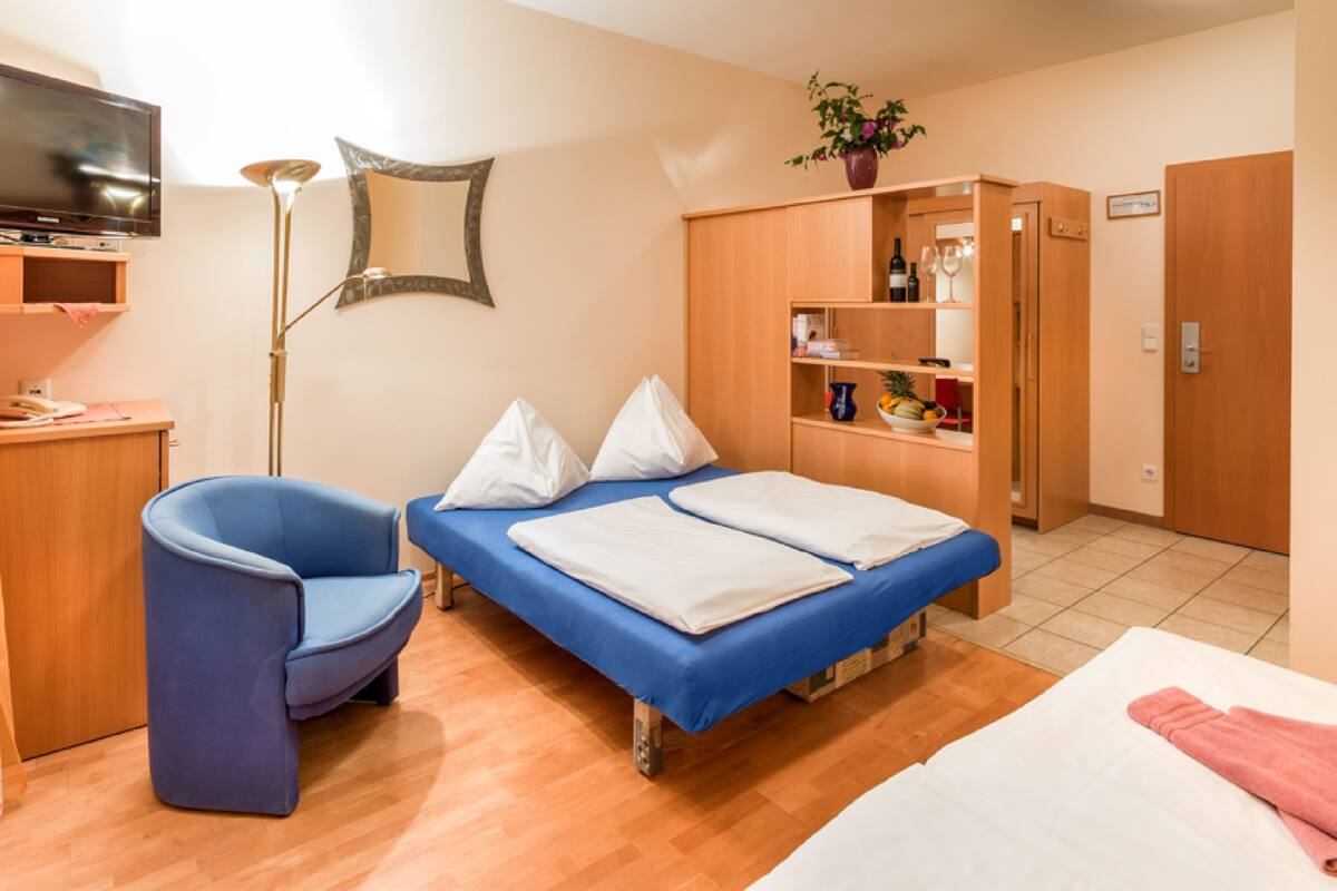 Chambre Familiale | Lits bébé (en supplément), Wi-Fi gratuit