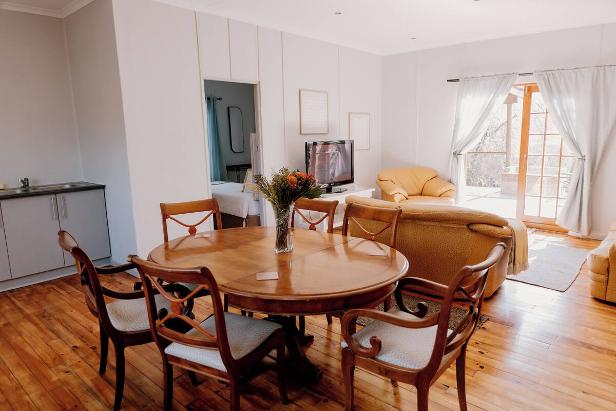 House (African Log) | In-room safe, WiFi
