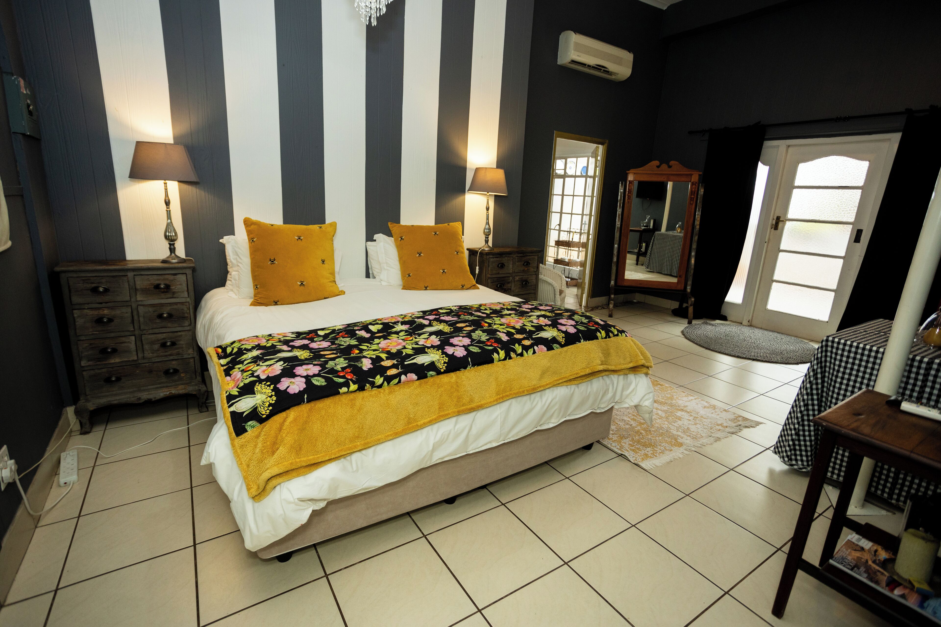 Business double/twin room 7  | In-room safe, free WiFi, bed sheets