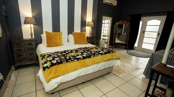 Business double/twin room 7 | In-room safe, free WiFi, bed sheets