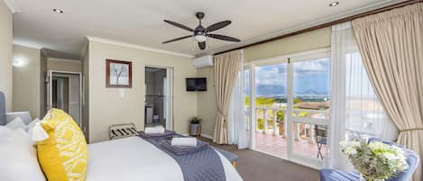 Deluxe Room, Mountain View | Premium bedding, pillowtop beds, WiFi (free), bed sheets