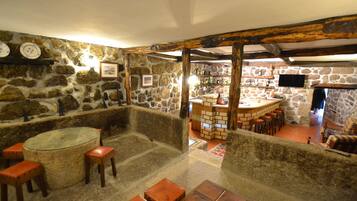 Bar (en la propiedad)