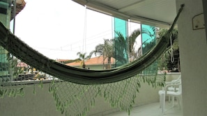 Comfort Apartment, 2 Bedrooms, Balcony, Annex Building (No Pool/Piscina não disponível) | Terrace/patio