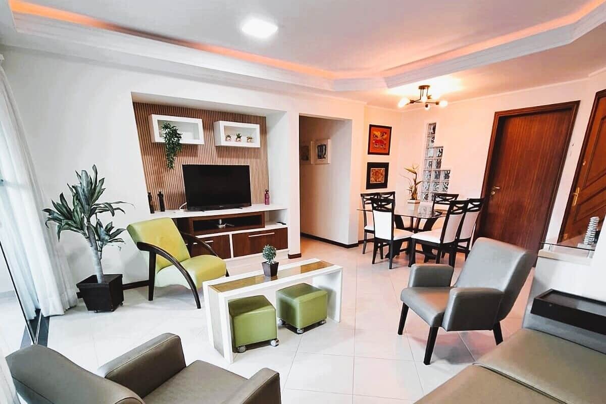 Superior Apartment, 3 Bedrooms, Balcony | Ruang tamu