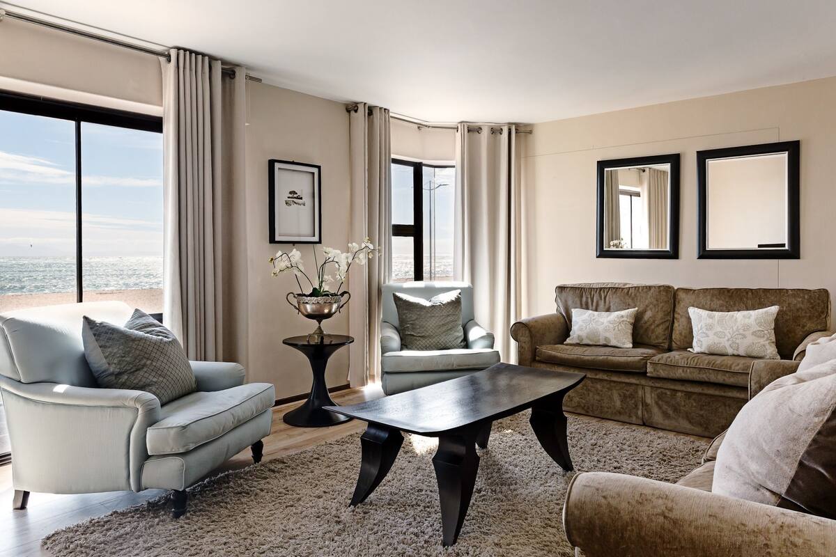 APARTMENT C - 1st floor - 3 Bedrooms  | Living area