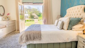 Basic Double Room | In-room safe, WiFi (free) - Marshden Estate (Stellenbosch)