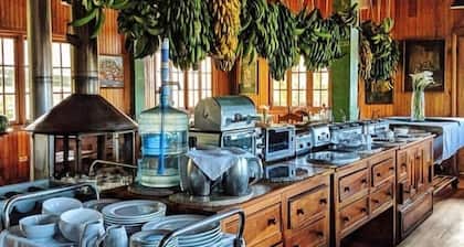 Los Quetzales Ecolodge & Spa